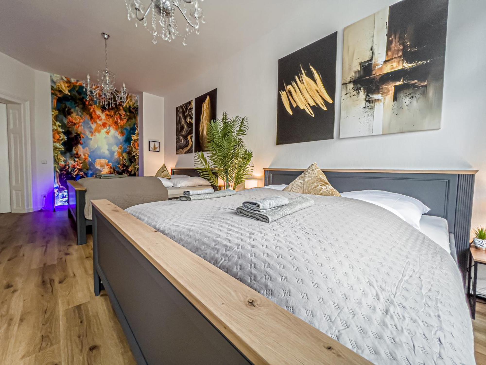 Grosse 3 Schlafzimmer Unterkunft Mit Kueche, Bad, Waschmaschine & Balkon Am Zoo Leipzig Exteriör bild